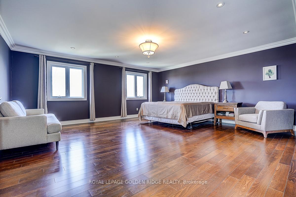 Photo 21 of 725 Exceller Circle, Newmarket, Stonehaven-Wyndham — HOMEH