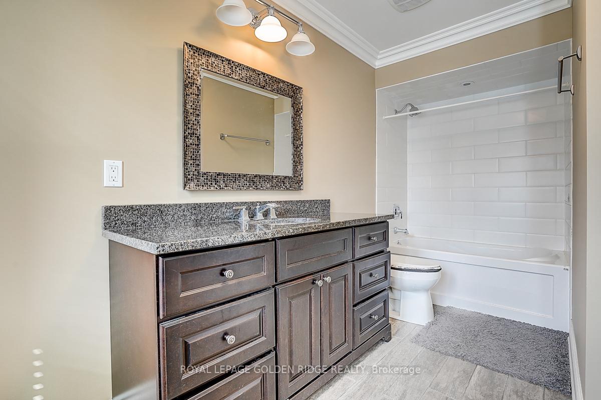 Photo 25 of 725 Exceller Circle, Newmarket, Stonehaven-Wyndham — HOMEH