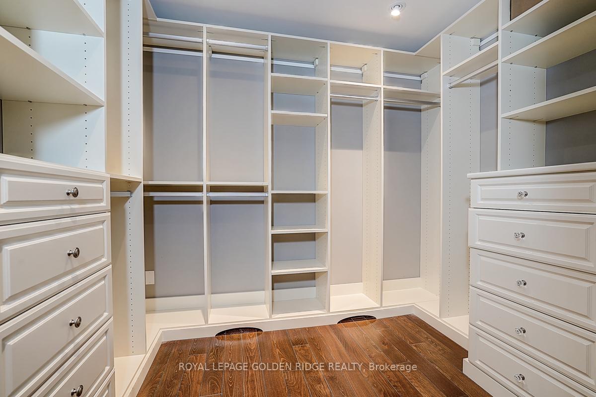 Photo 32 of 725 Exceller Circle, Newmarket, Stonehaven-Wyndham — HOMEH