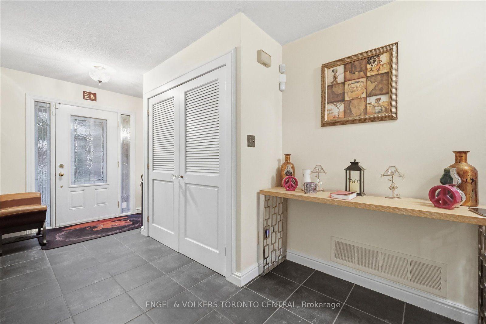 Photo 4 of 14 Hillman Drive, Ajax, South East — HOMEH