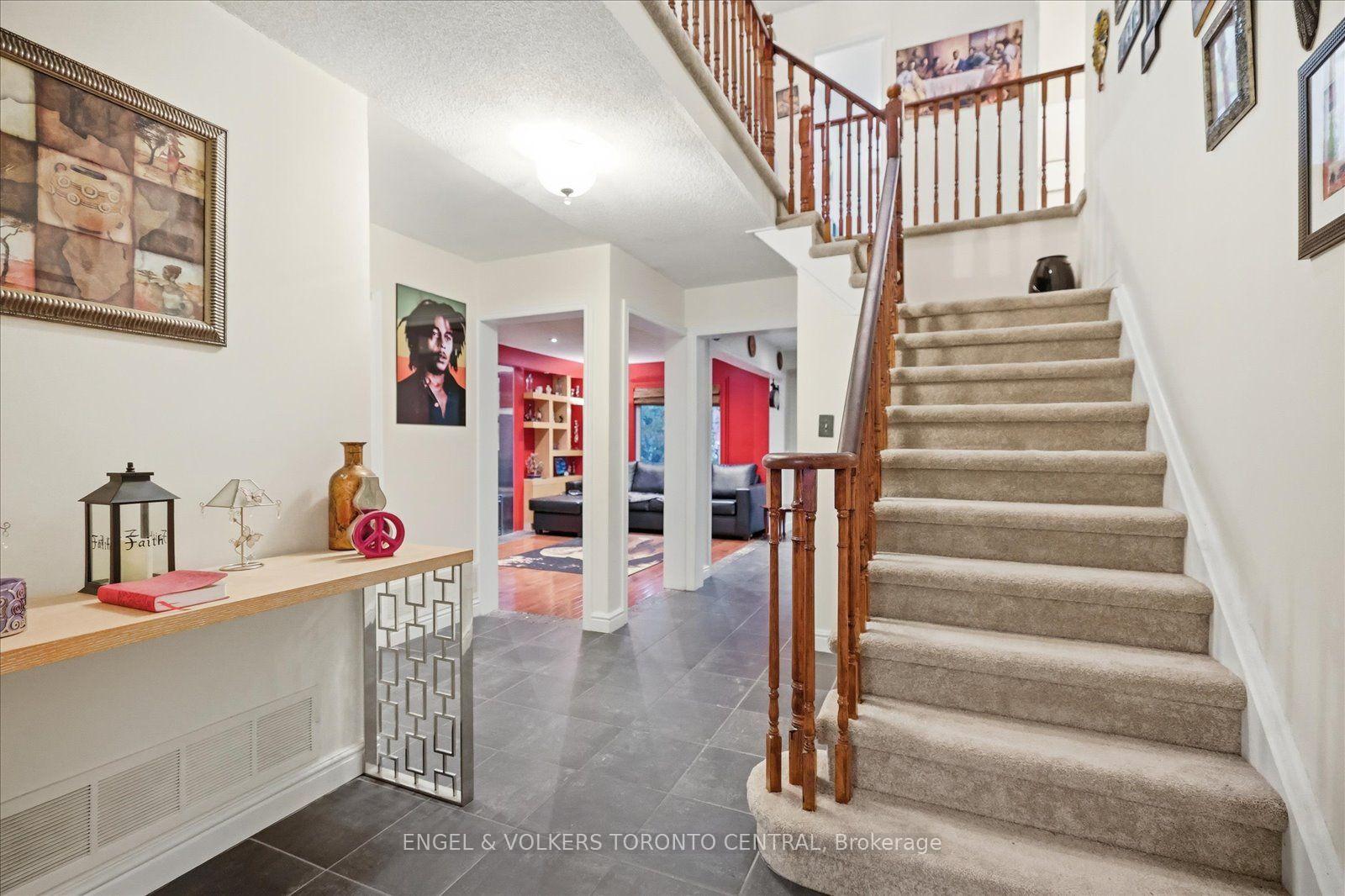 Photo 6 of 14 Hillman Drive, Ajax, South East — HOMEH