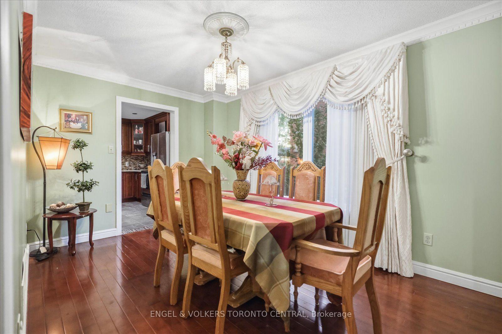 Photo 9 of 14 Hillman Drive, Ajax, South East — HOMEH