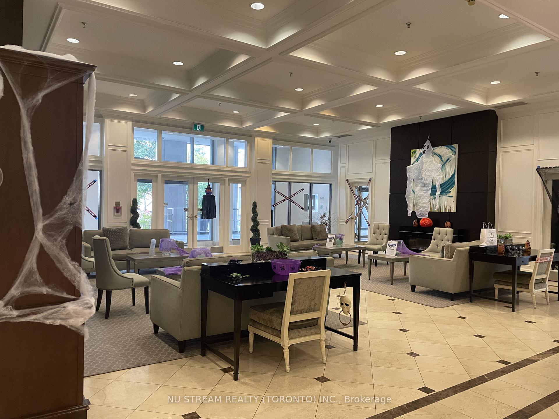 Photo 2 of Unit 915, 33 Empress Avenue, North York, Willowdale East — HOMEH
