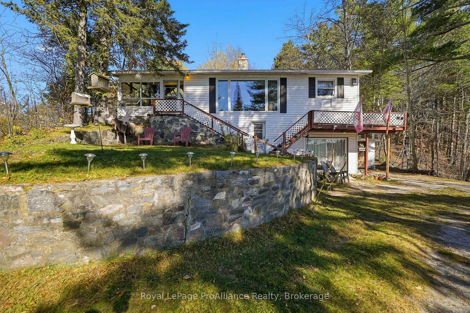 Photo 7 of Unit B, 72 Bridge Street, Addington Highlands, Addington Highlands — HOMEH