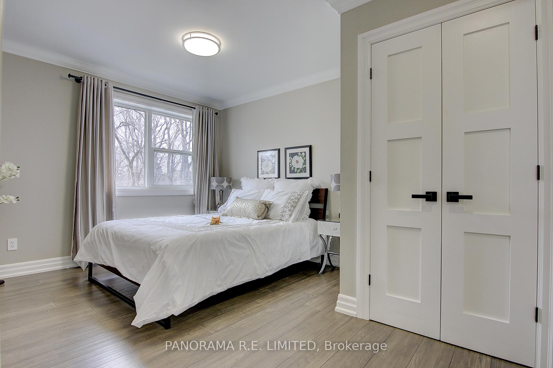 Photo 6 of 50 Maydolph Road, Etobicoke, Islington-City Centre West — HOMEH