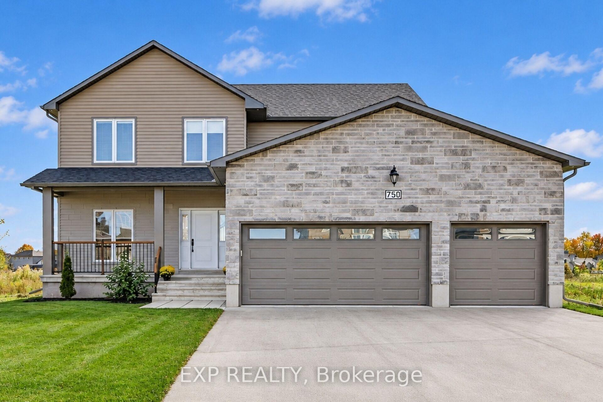 Photo 1 of 750 Gamble Drive, Russell, Village of Russell — HOMEH
