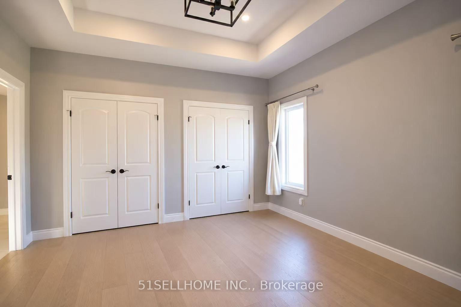 Photo 11 of 137 Brighton Place W, Chatham-Kent, Chatham — HOMEH
