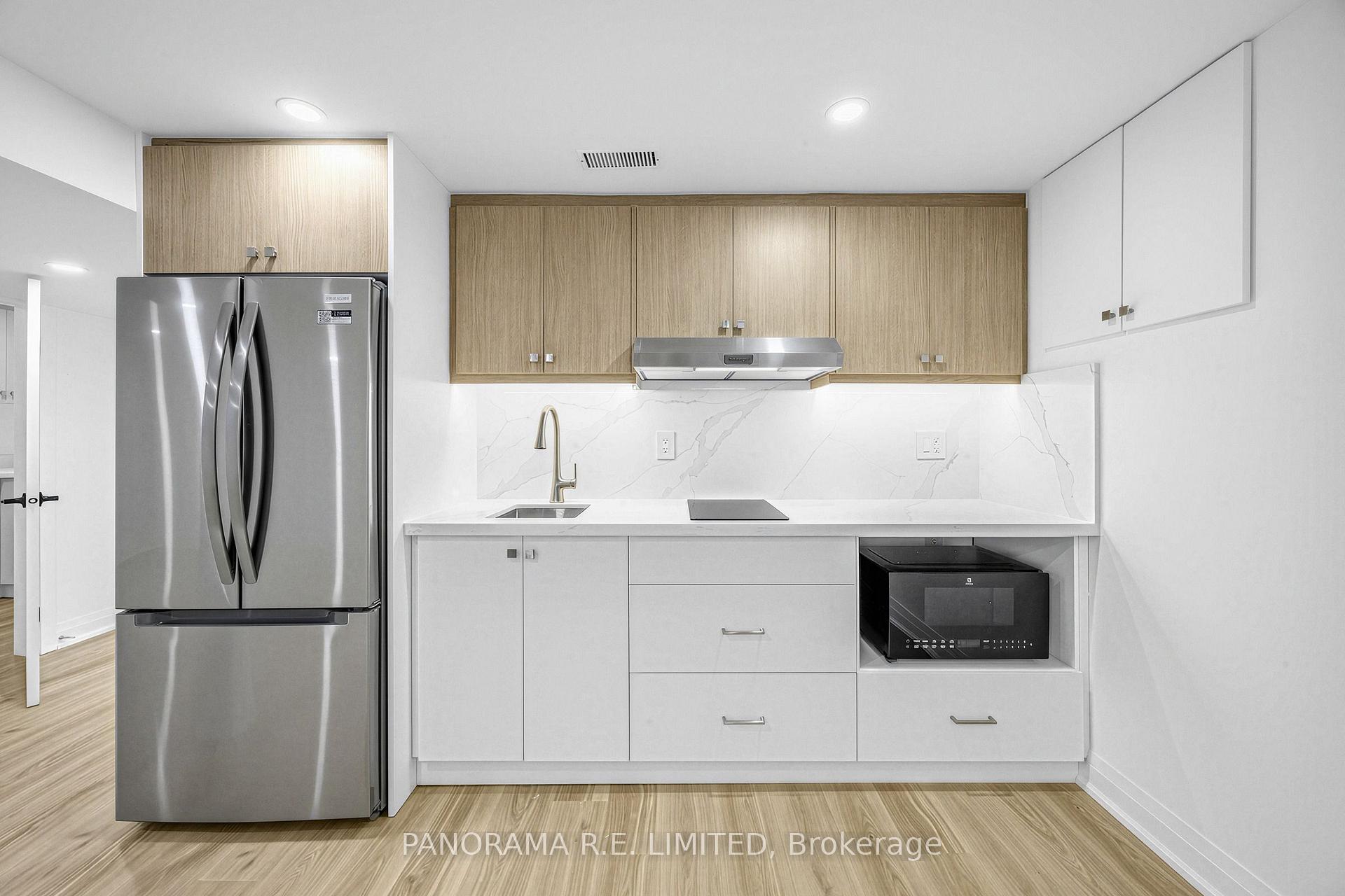 Photo 17 of 65 Harrop Avenue, Etobicoke, Islington-City Centre West — HOMEH
