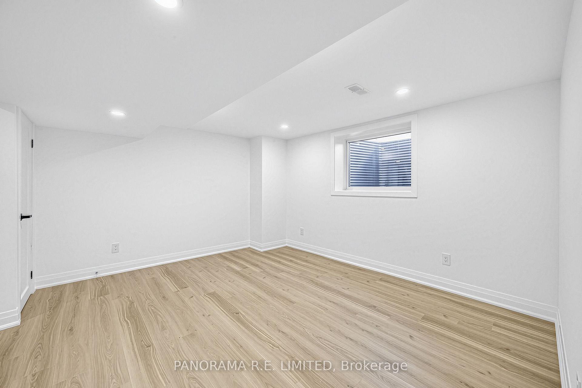 Photo 18 of 65 Harrop Avenue, Etobicoke, Islington-City Centre West — HOMEH