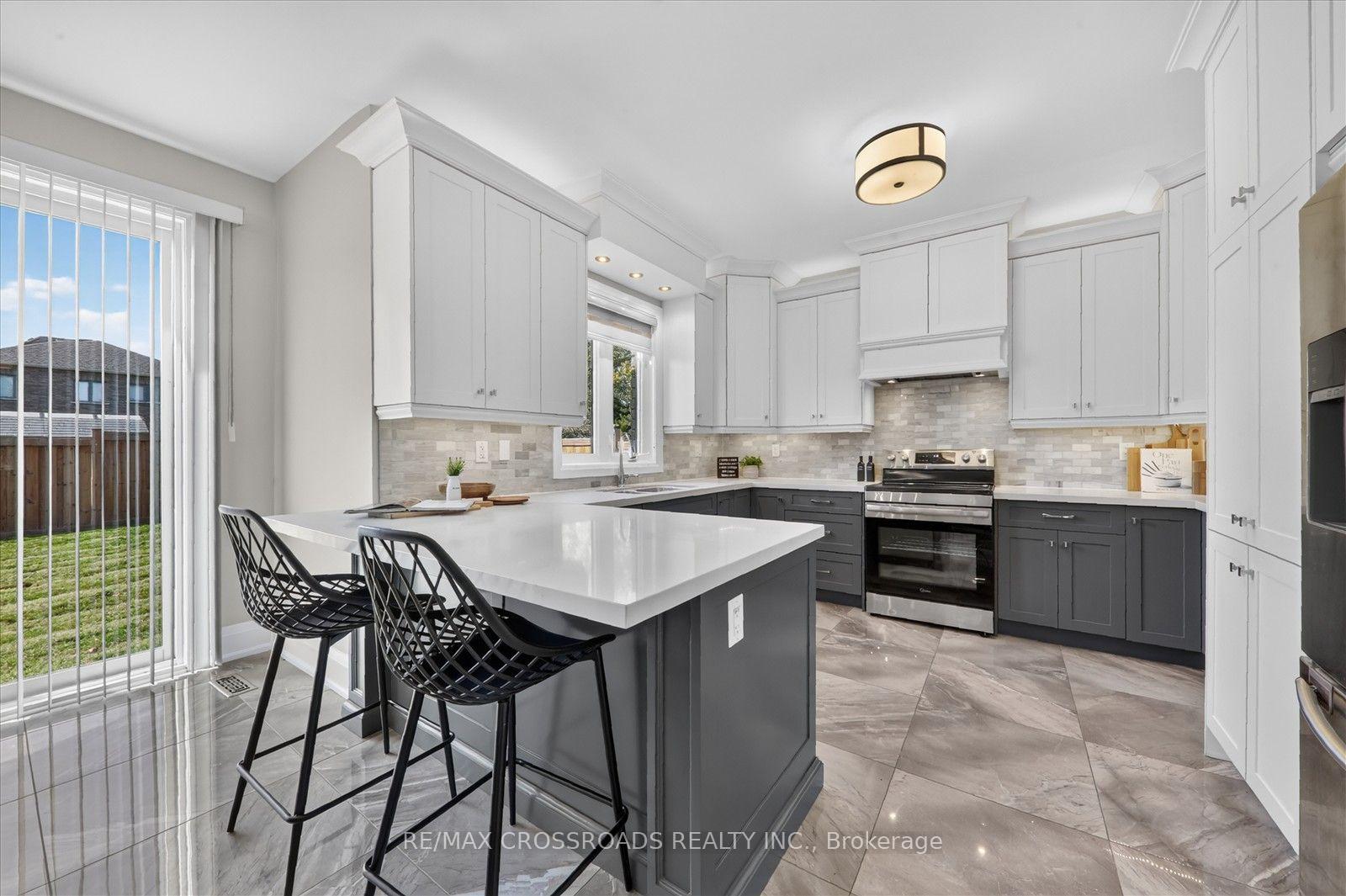 Photo 11 of 2124 Rudell Road, Clarington, Newcastle — HOMEH