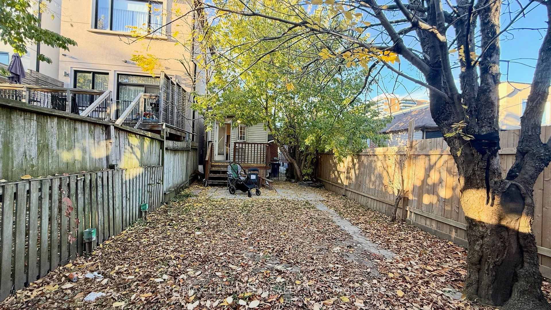 Photo 14 of Unit Main, 13 Lanark Avenue, Toronto, Oakwood Village — HOMEH