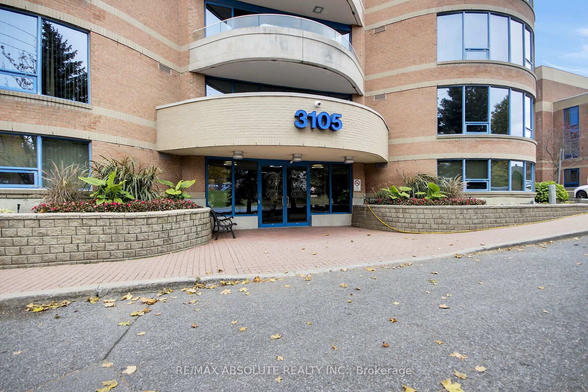 Photo of Unit 502, 3105 Carling Avenue