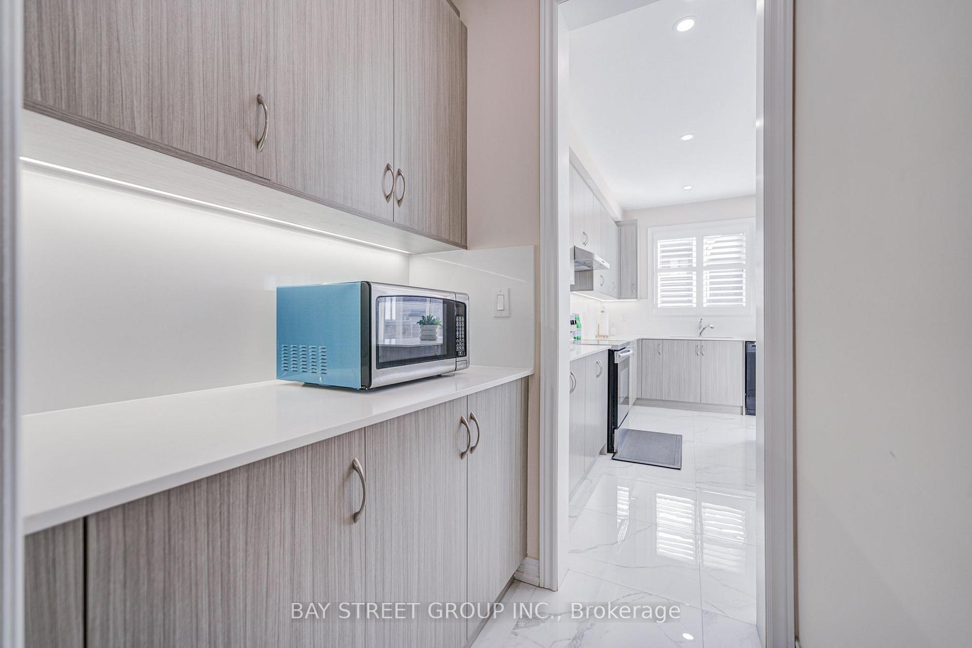 Photo 29 of 3 Manor Hampton Street, East Gwillimbury, Sharon — HOMEH