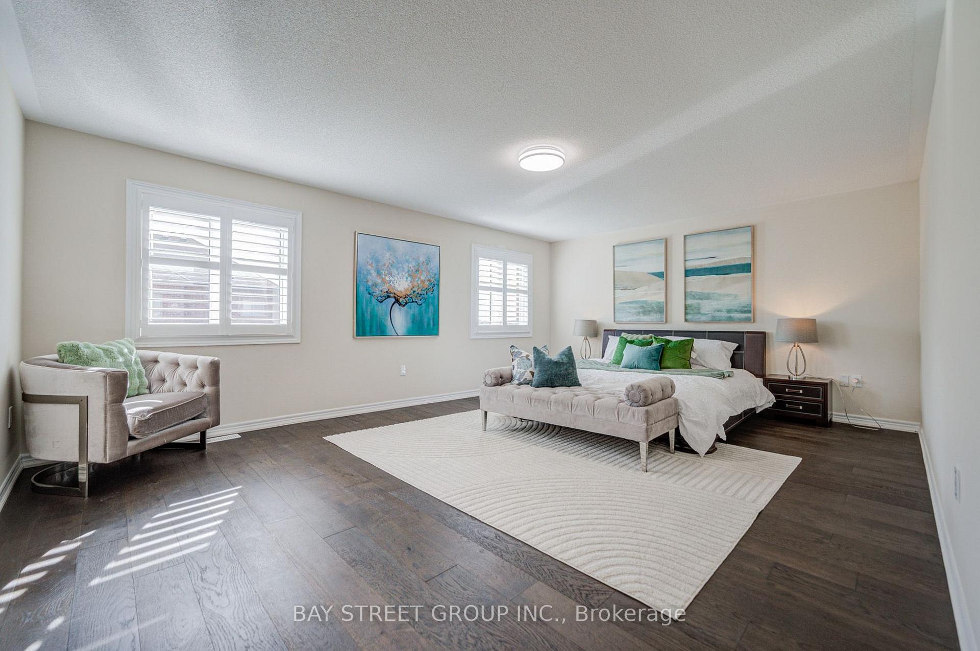 Photo 38 of 3 Manor Hampton Street, East Gwillimbury, Sharon — HOMEH