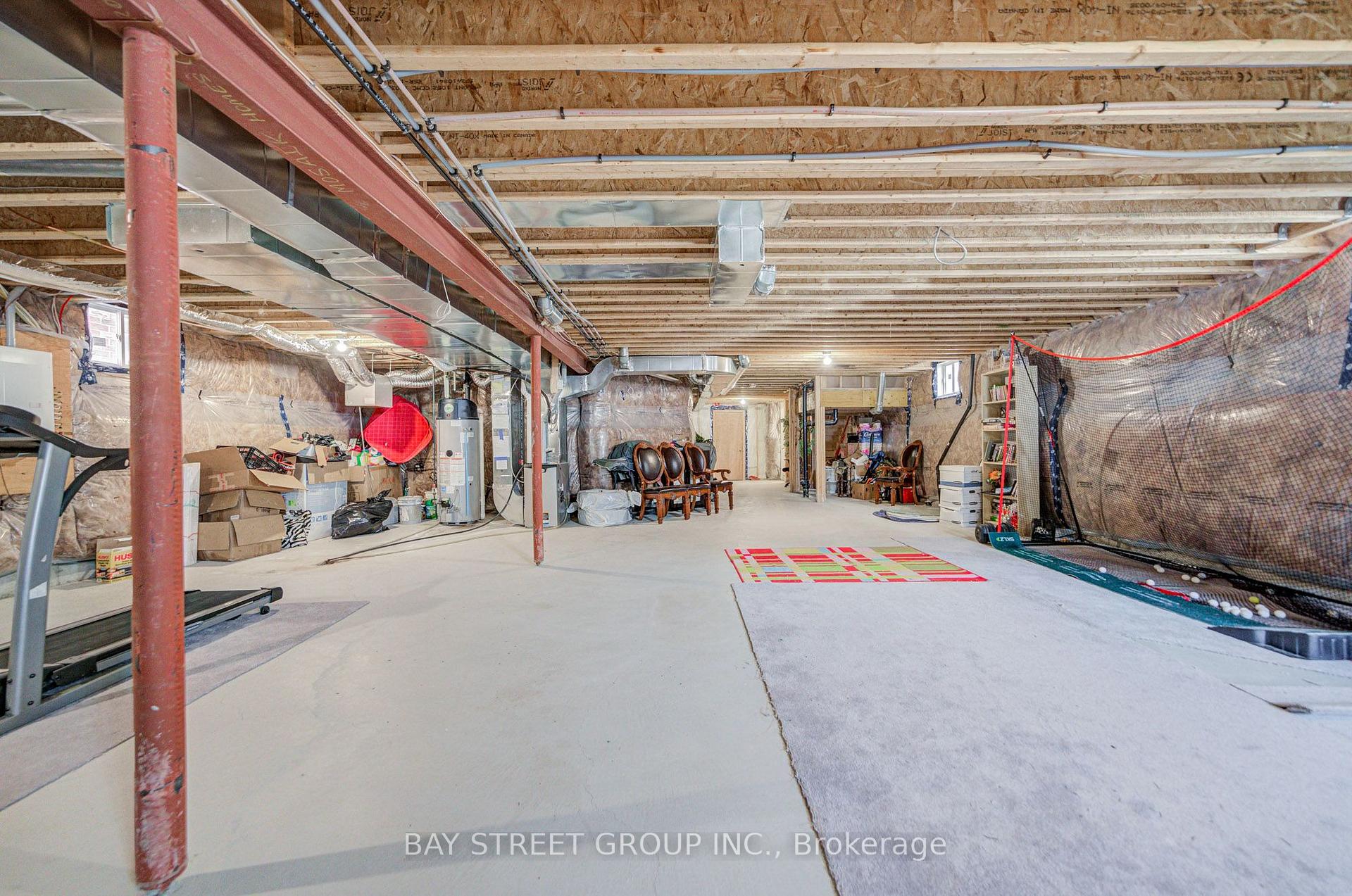 Photo 55 of 3 Manor Hampton Street, East Gwillimbury, Sharon — HOMEH