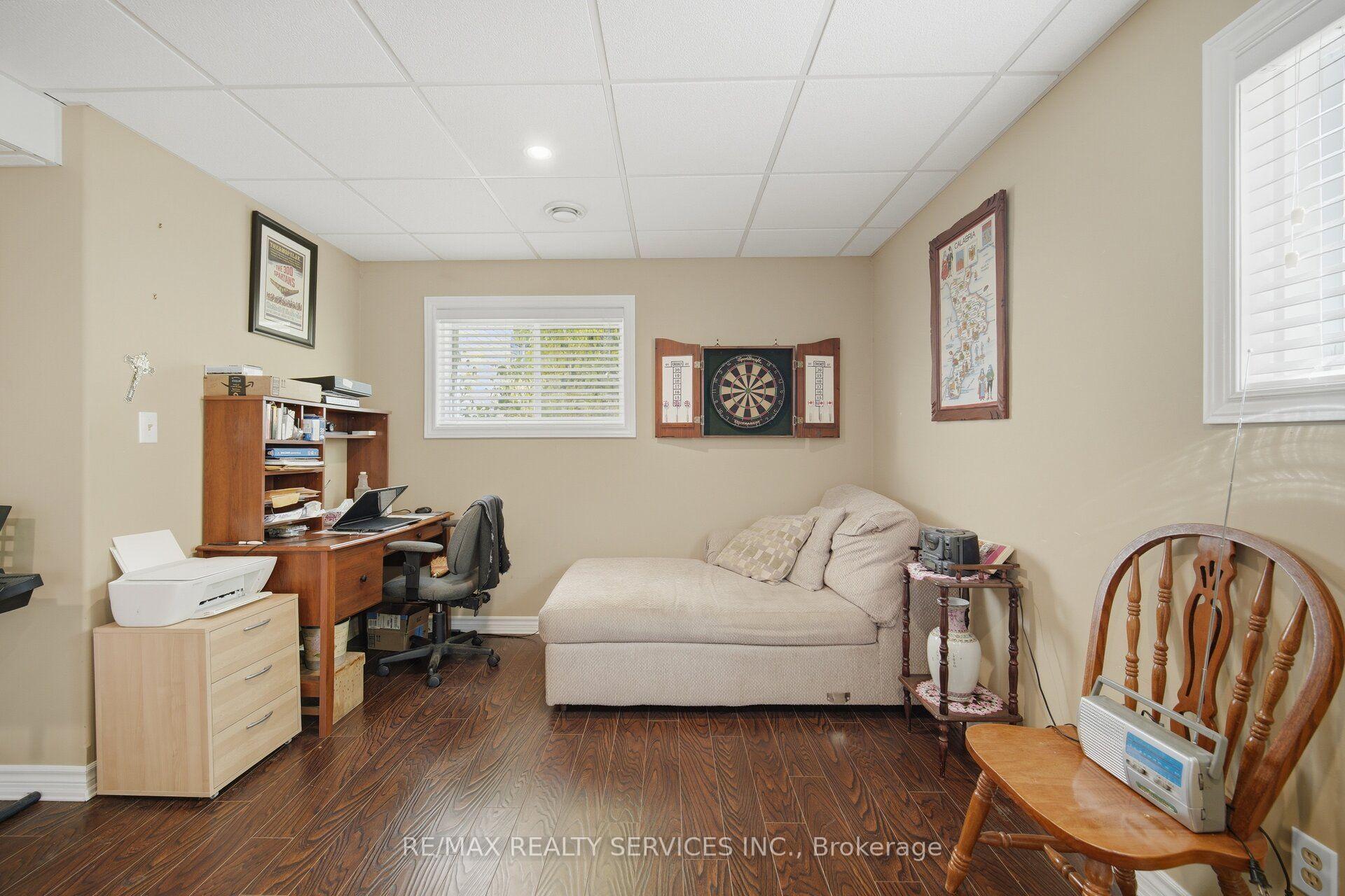 Photo 32 of 8023 Main Street, Adjala-Tosorontio, Everett — HOMEH