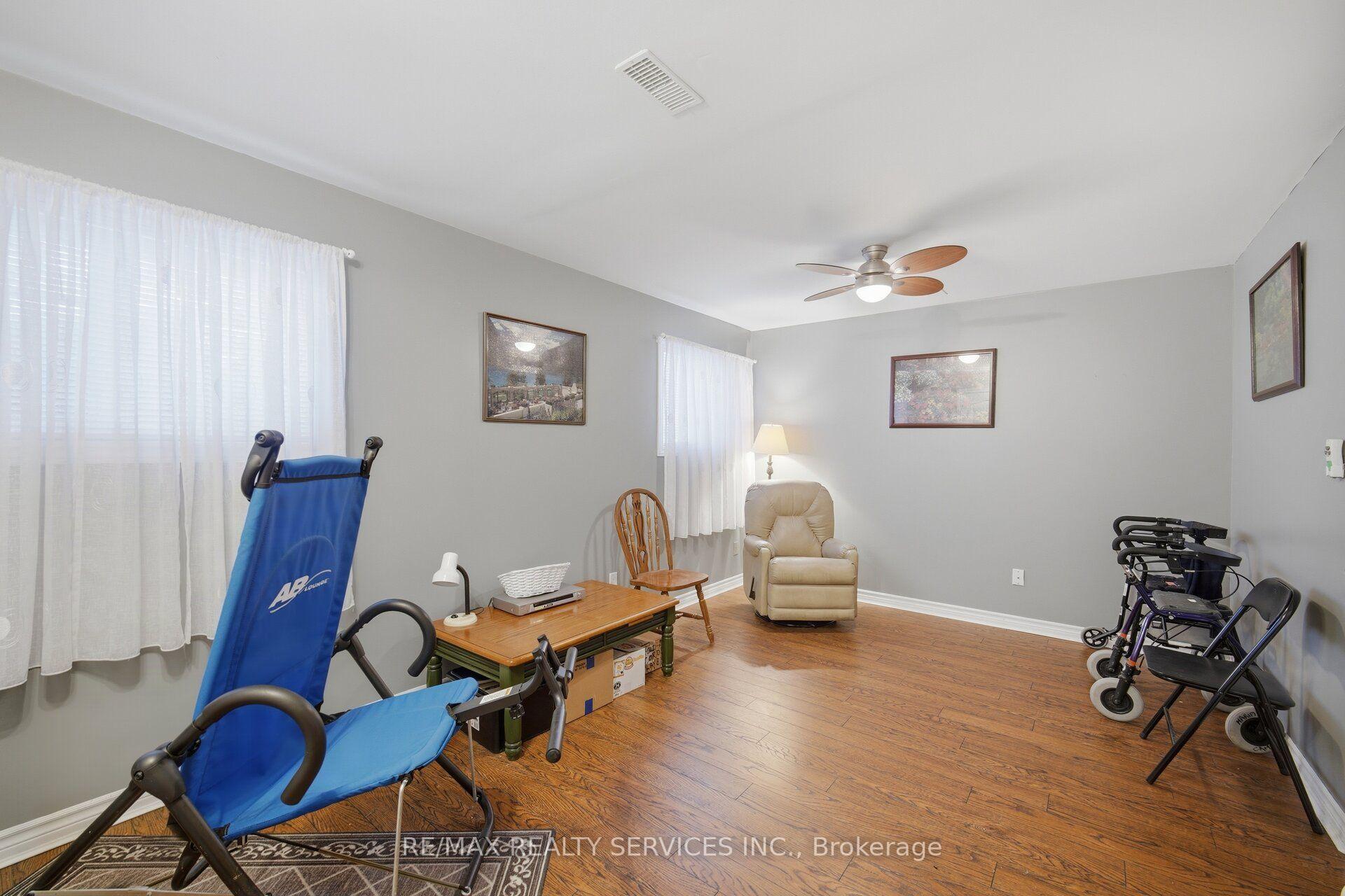Photo 33 of 8023 Main Street, Adjala-Tosorontio, Everett — HOMEH