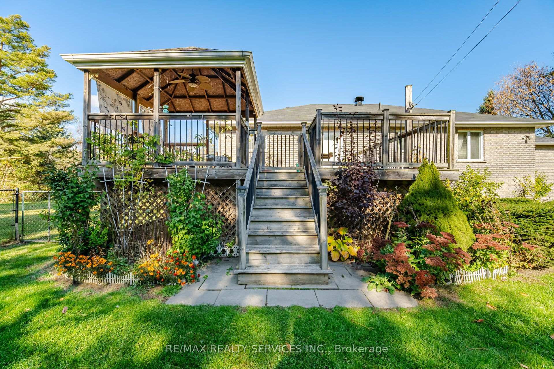 Photo 44 of 8023 Main Street, Adjala-Tosorontio, Everett — HOMEH