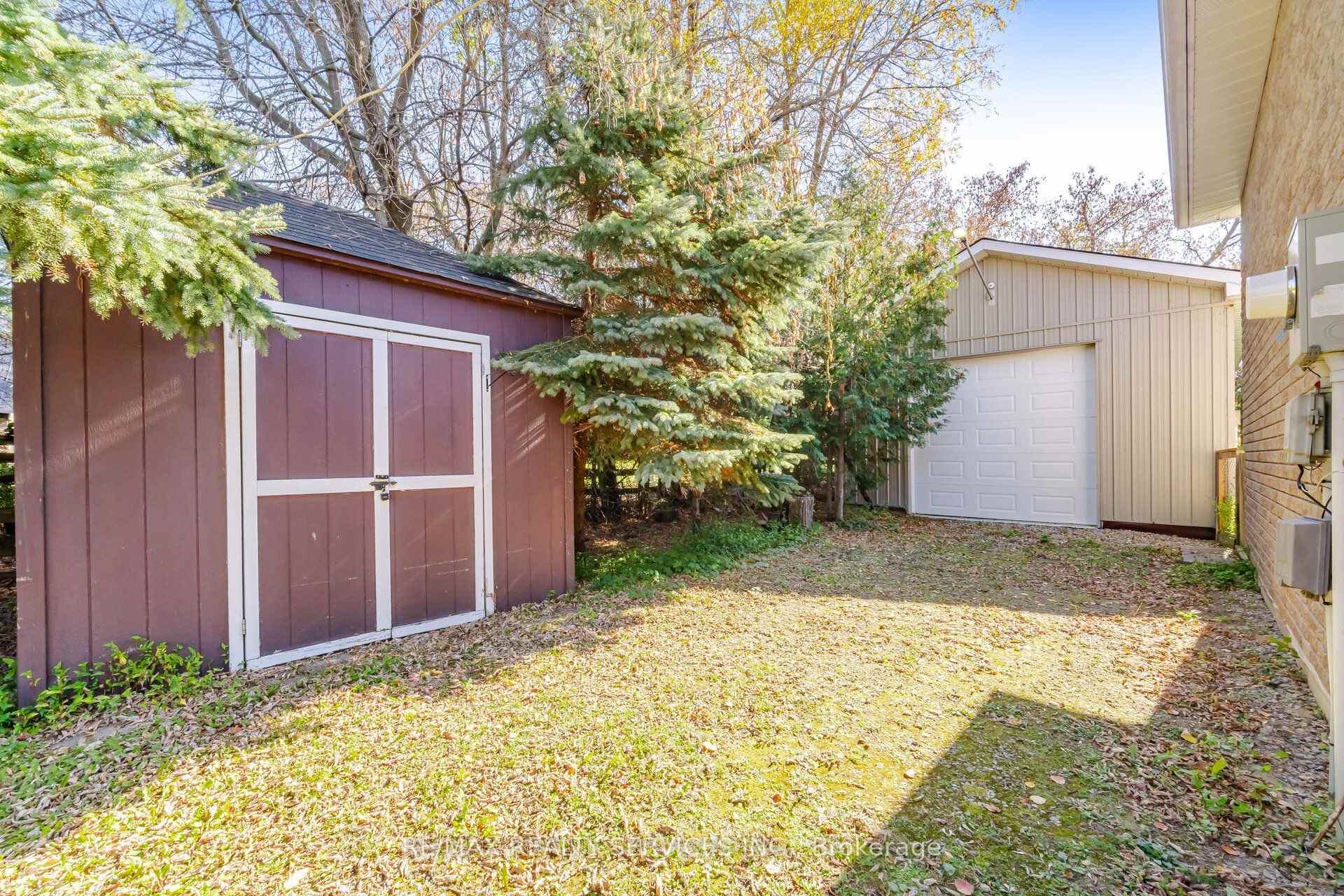 Photo 49 of 8023 Main Street, Adjala-Tosorontio, Everett — HOMEH