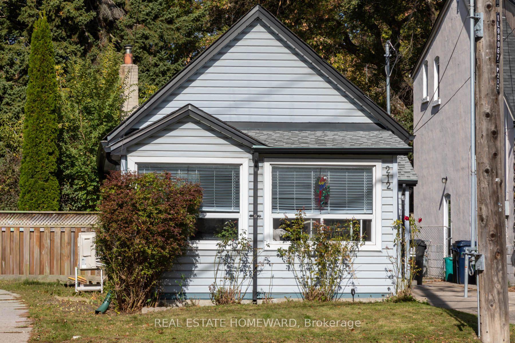 Photo 1 of 212 Clonmore Drive, Scarborough, Birchcliffe-Cliffside — HOMEH
