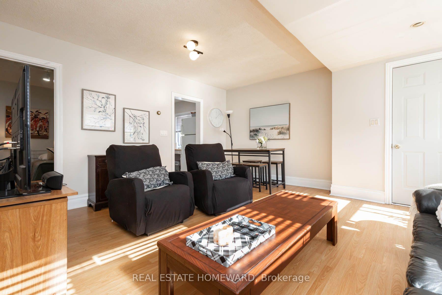 Photo 5 of 212 Clonmore Drive, Scarborough, Birchcliffe-Cliffside — HOMEH