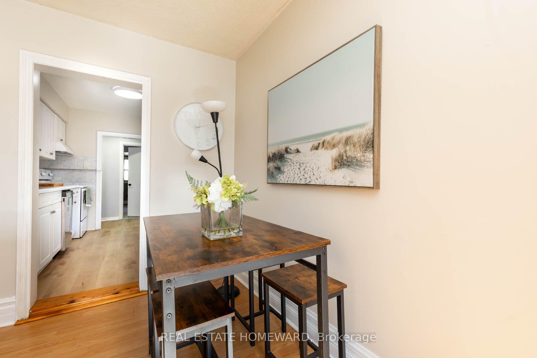 Photo 10 of 212 Clonmore Drive, Scarborough, Birchcliffe-Cliffside — HOMEH