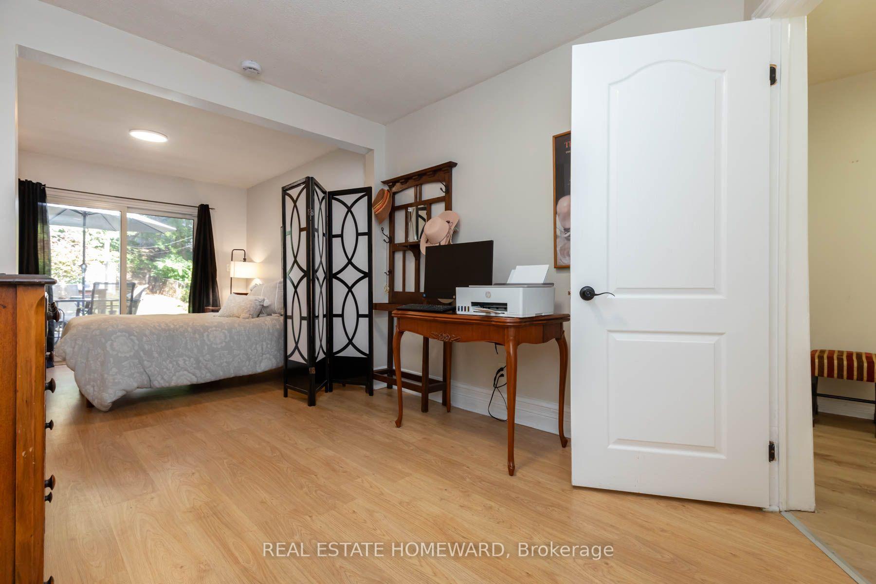 Photo 16 of 212 Clonmore Drive, Scarborough, Birchcliffe-Cliffside — HOMEH