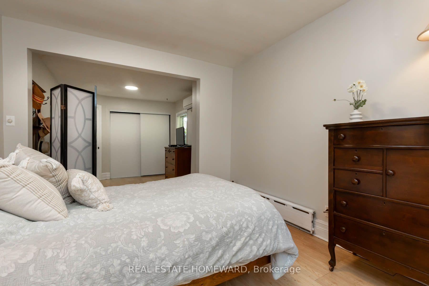 Photo 19 of 212 Clonmore Drive, Scarborough, Birchcliffe-Cliffside — HOMEH
