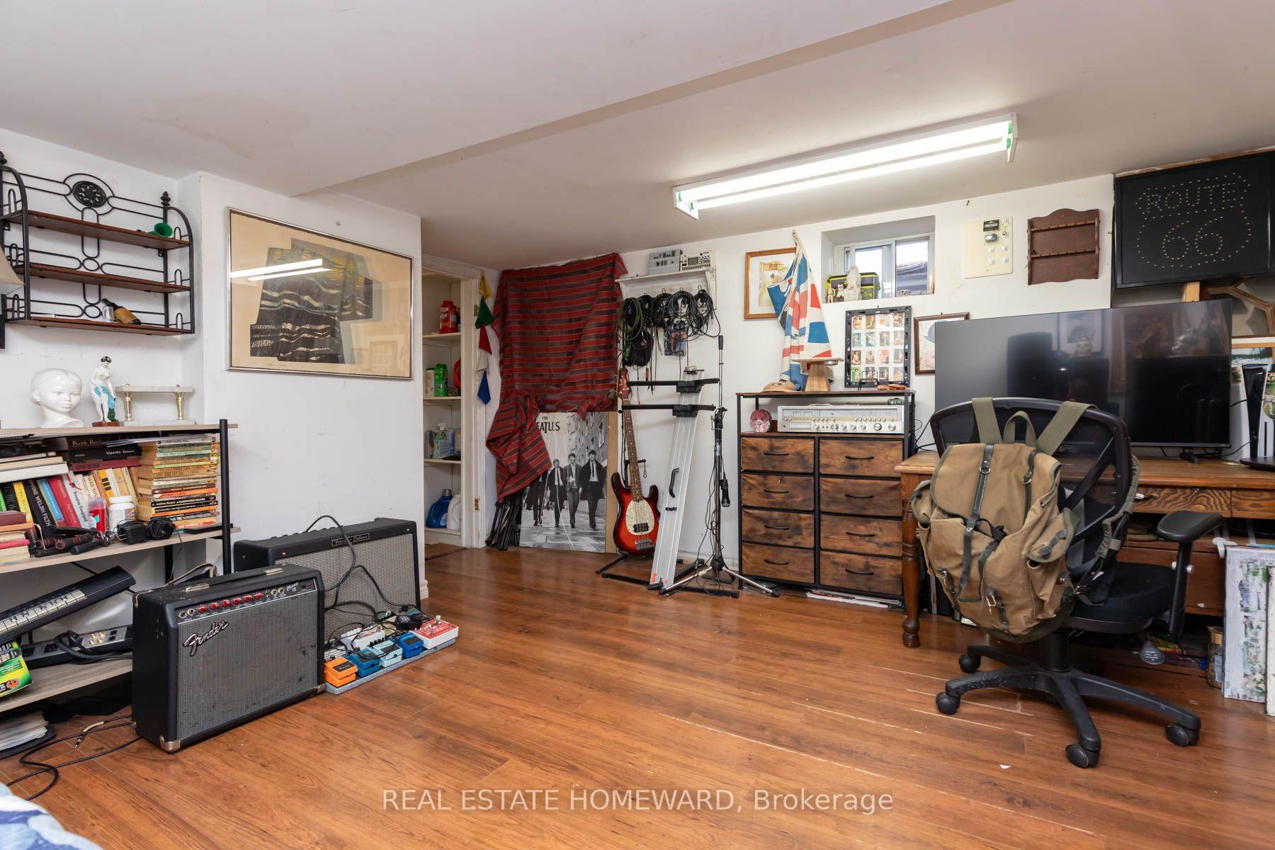 Photo 29 of 212 Clonmore Drive, Scarborough, Birchcliffe-Cliffside — HOMEH