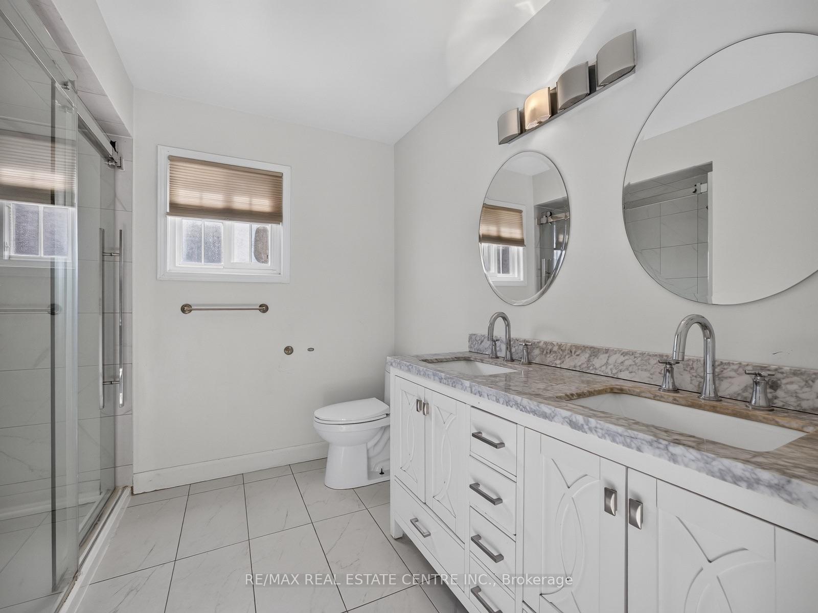 Photo 25 of 15 Hedgerow Avenue, Brampton, Fletcher's Creek South — HOMEH