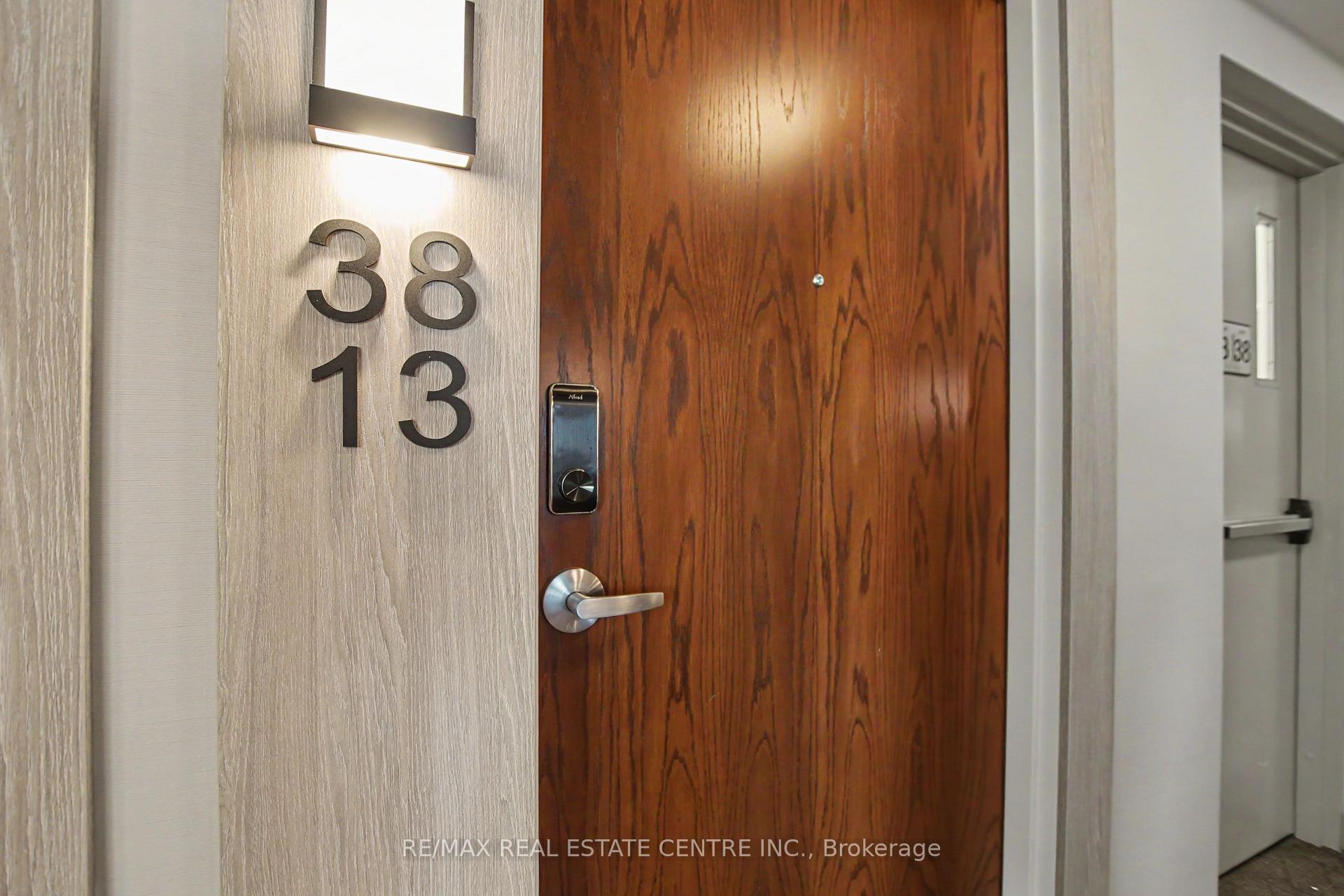 Photo 7 of Unit 3813, 30 Francis Street S, Kitchener, City Commercial Core — HOMEH