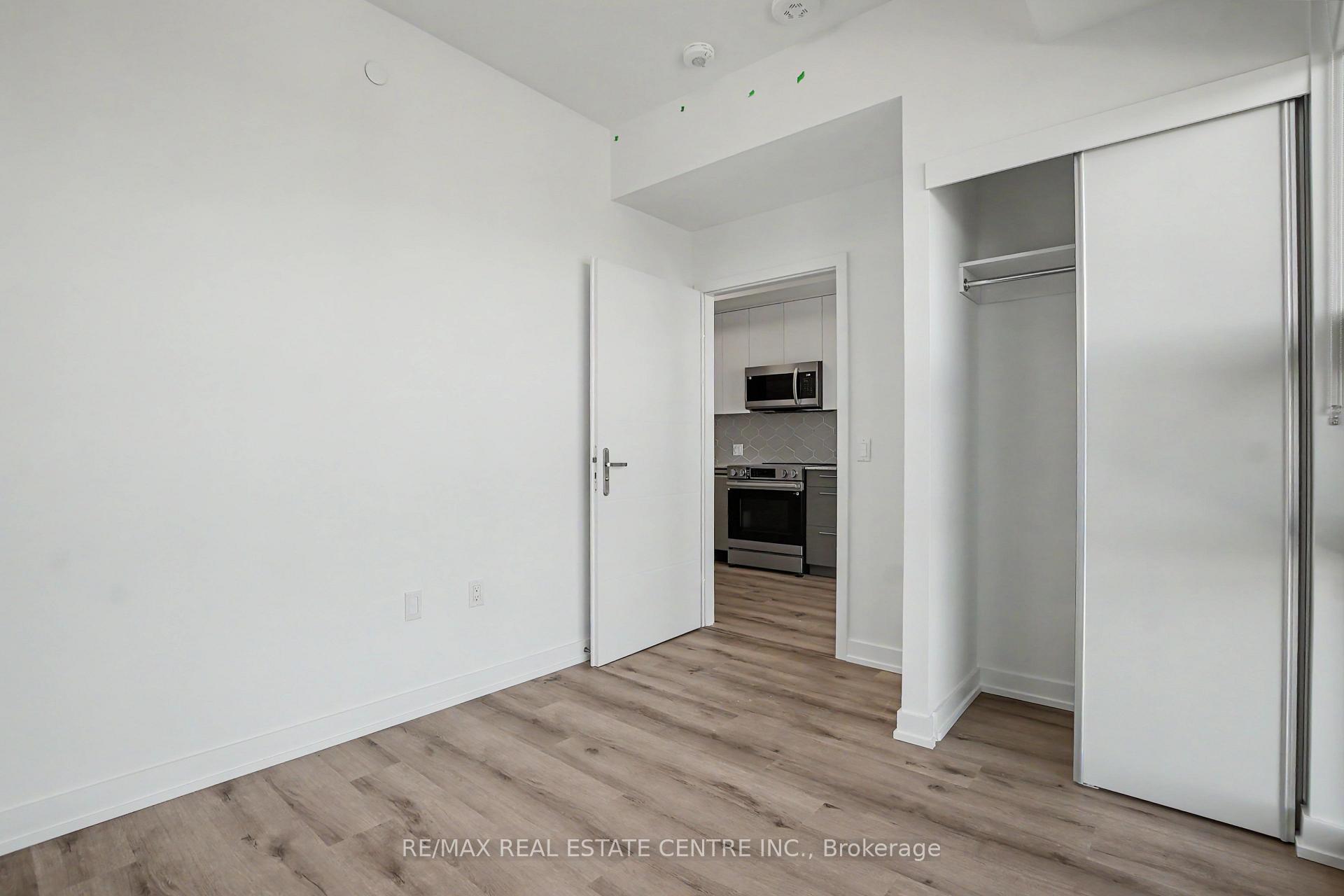 Photo 17 of Unit 3813, 30 Francis Street S, Kitchener, City Commercial Core — HOMEH
