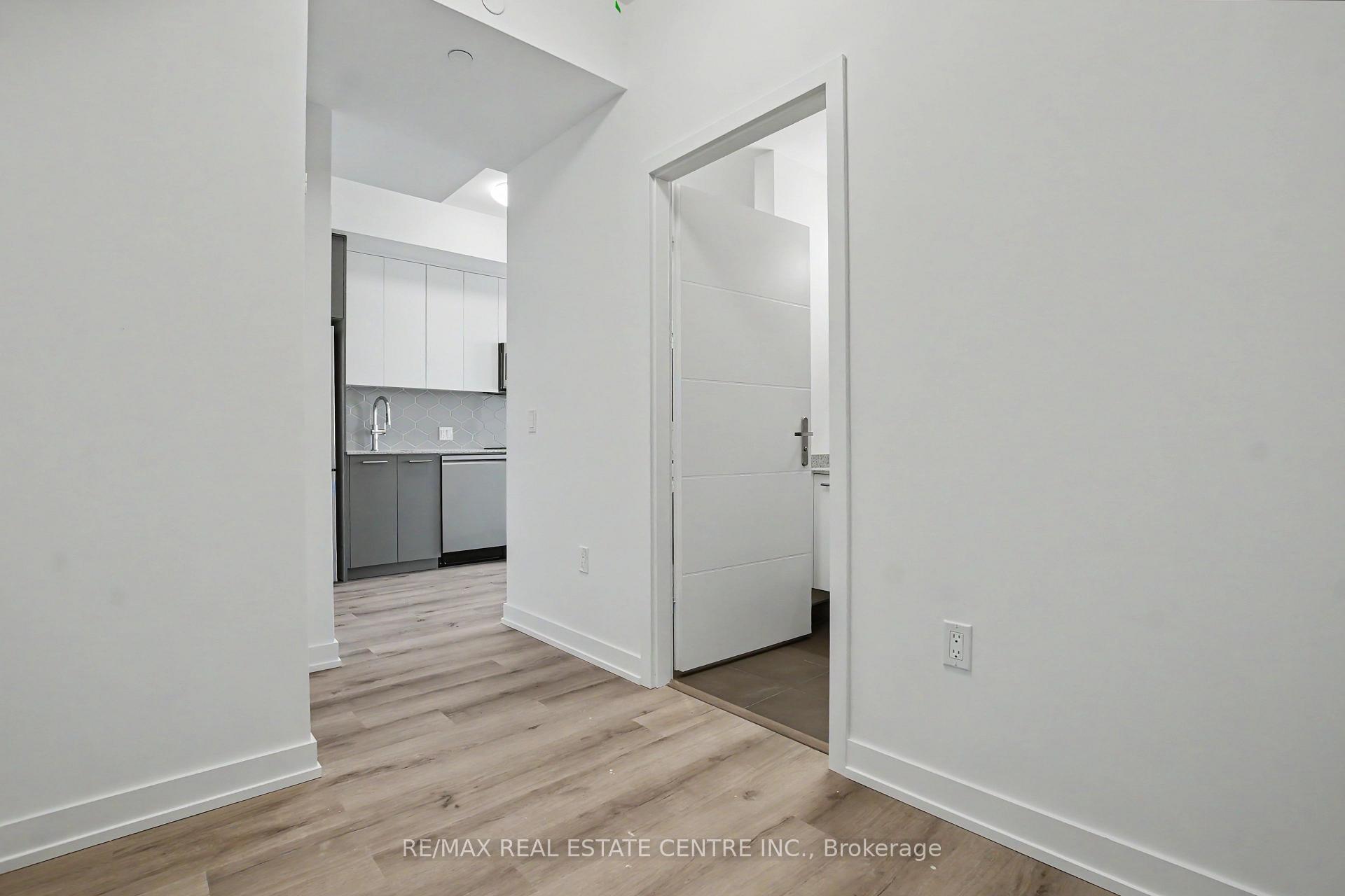 Photo 20 of Unit 3813, 30 Francis Street S, Kitchener, City Commercial Core — HOMEH