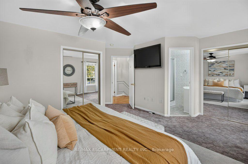 Photo 22 of 600 Holly Hill Crescent, Burlington, Appleby — HOMEH