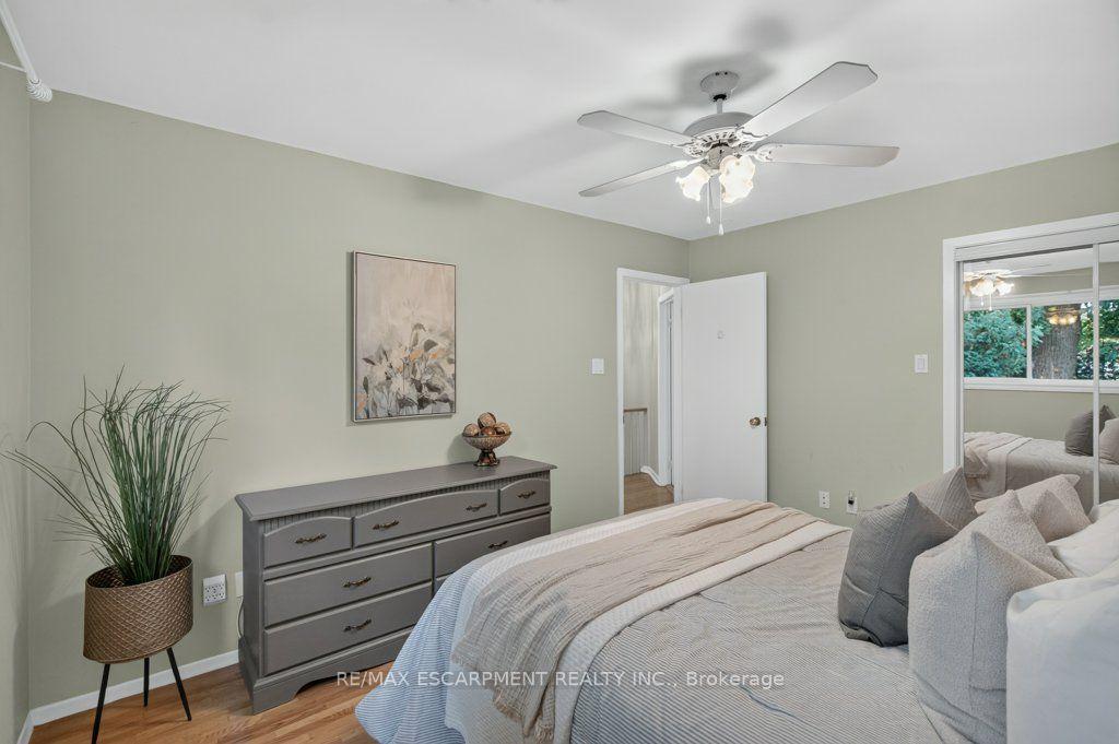 Photo 25 of 600 Holly Hill Crescent, Burlington, Appleby — HOMEH