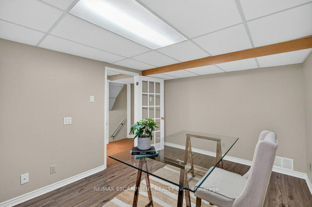Photo 32 of 600 Holly Hill Crescent, Burlington, Appleby — HOMEH