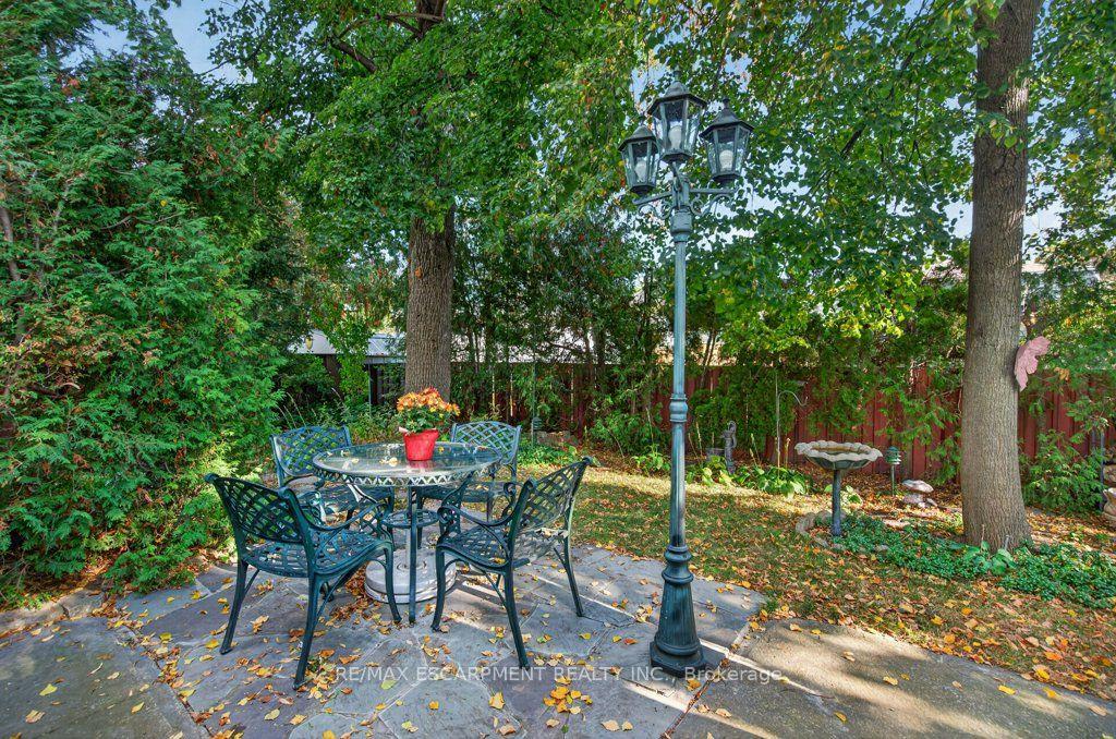 Photo 38 of 600 Holly Hill Crescent, Burlington, Appleby — HOMEH