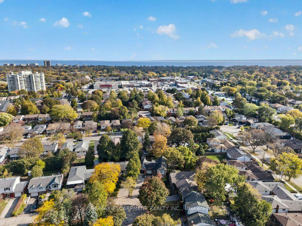 Photo 42 of 600 Holly Hill Crescent, Burlington, Appleby — HOMEH
