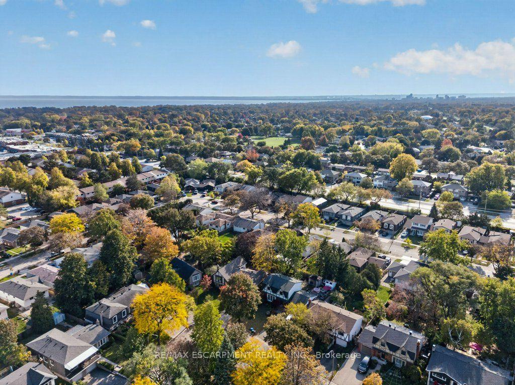 Photo 43 of 600 Holly Hill Crescent, Burlington, Appleby — HOMEH