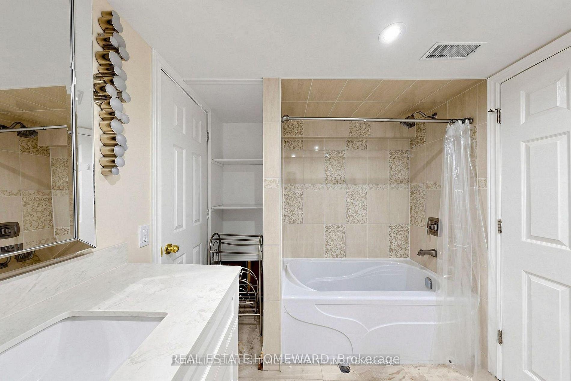 Photo 12 of Unit Lower, 48 Frey Crescent, Scarborough, Wexford-Maryvale — HOMEH