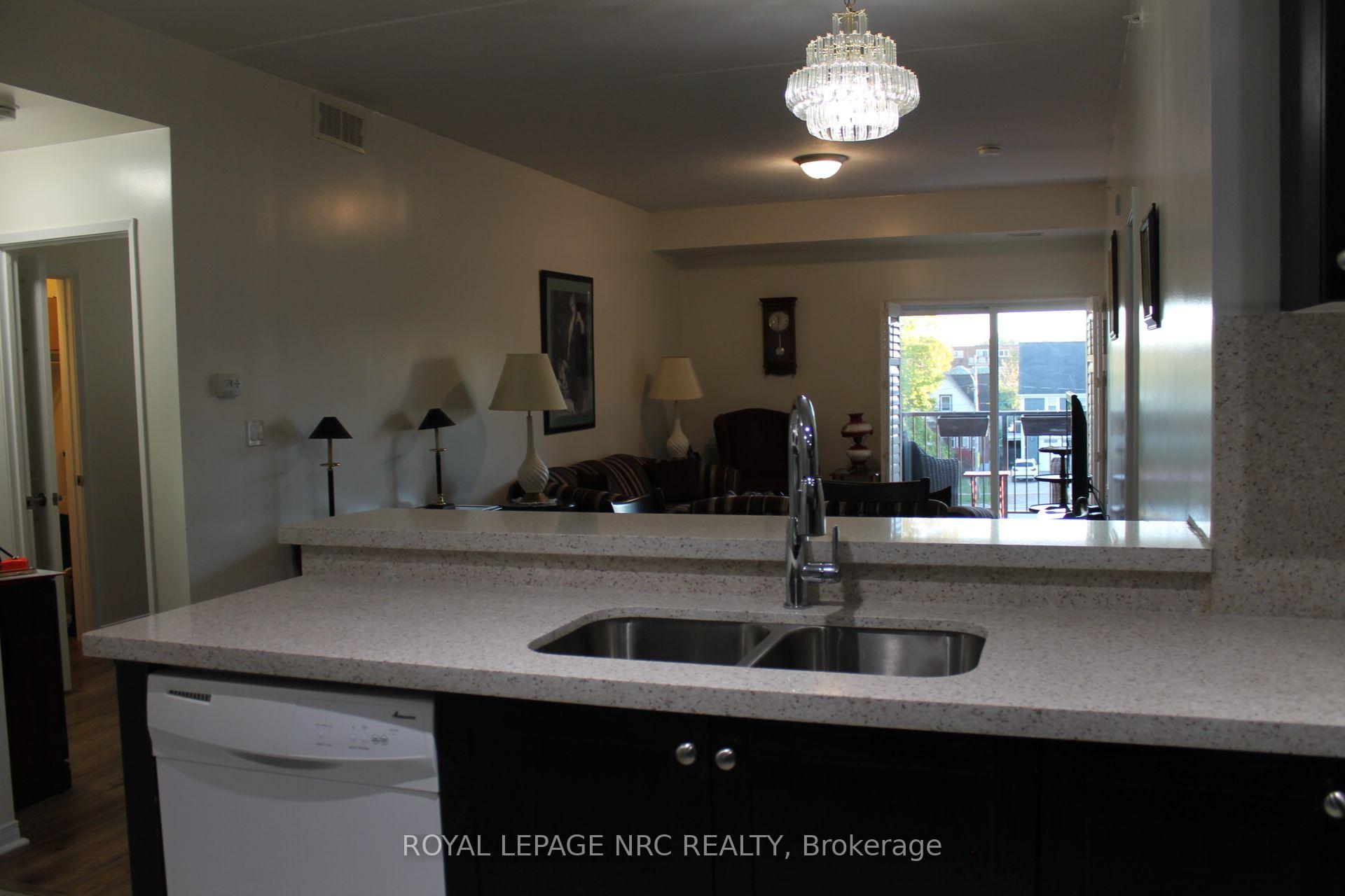 Photo 5 of Unit 301, 16 Sullivan Avenue, Thorold, Thorold Downtown — HOMEH