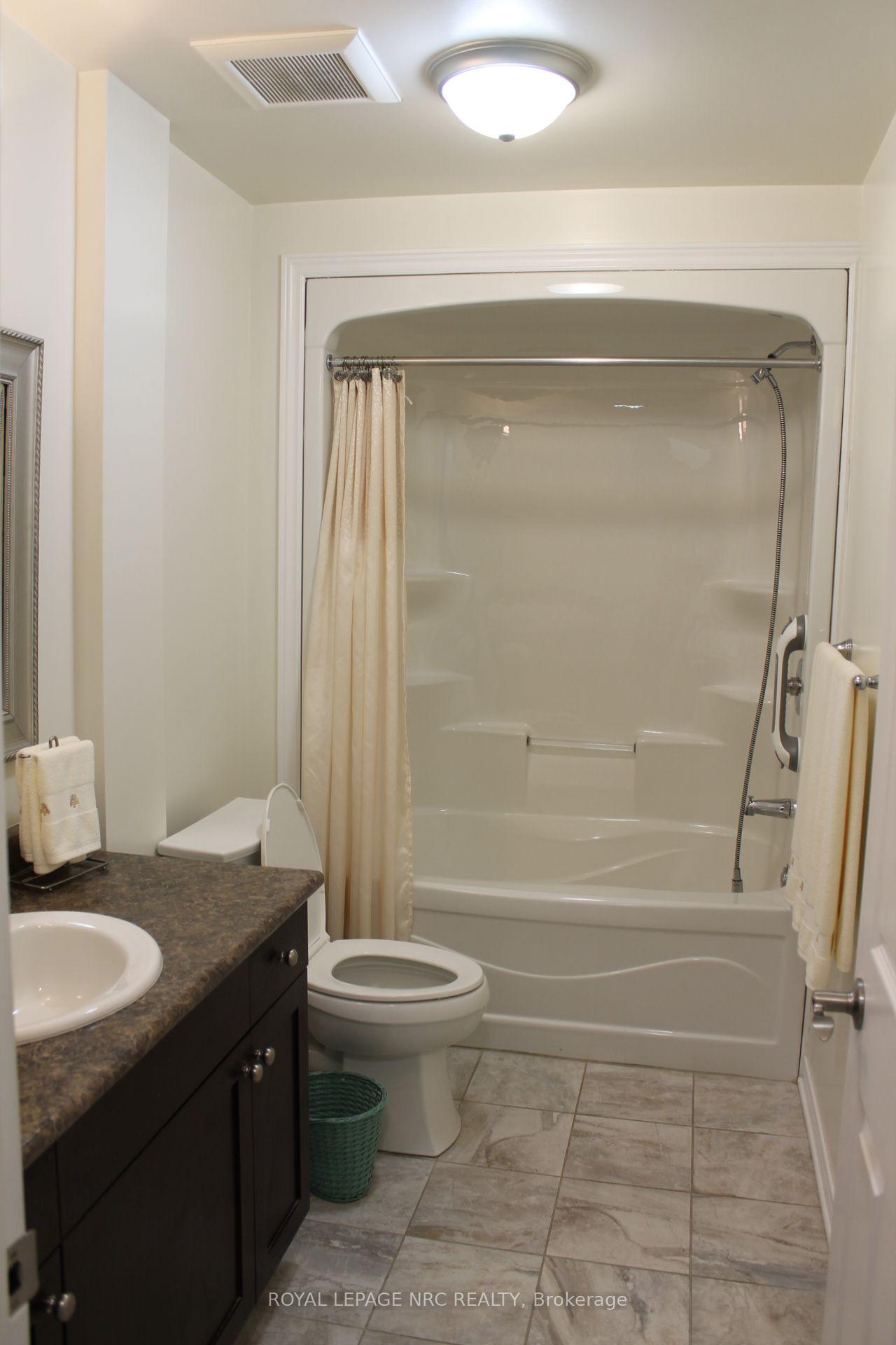 Photo 15 of Unit 301, 16 Sullivan Avenue, Thorold, Thorold Downtown — HOMEH