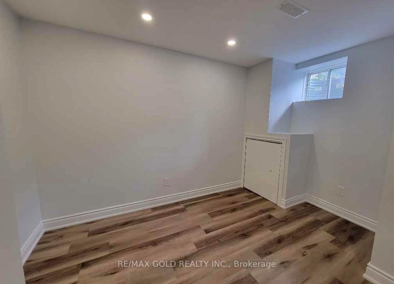 Photo of 1466 Farmstead Drive