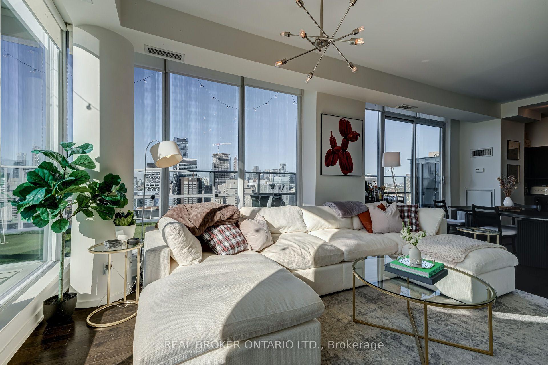 Photo 9 of Unit PH02, 126 Simcoe Street, Toronto, Waterfront Communities — HOMEH