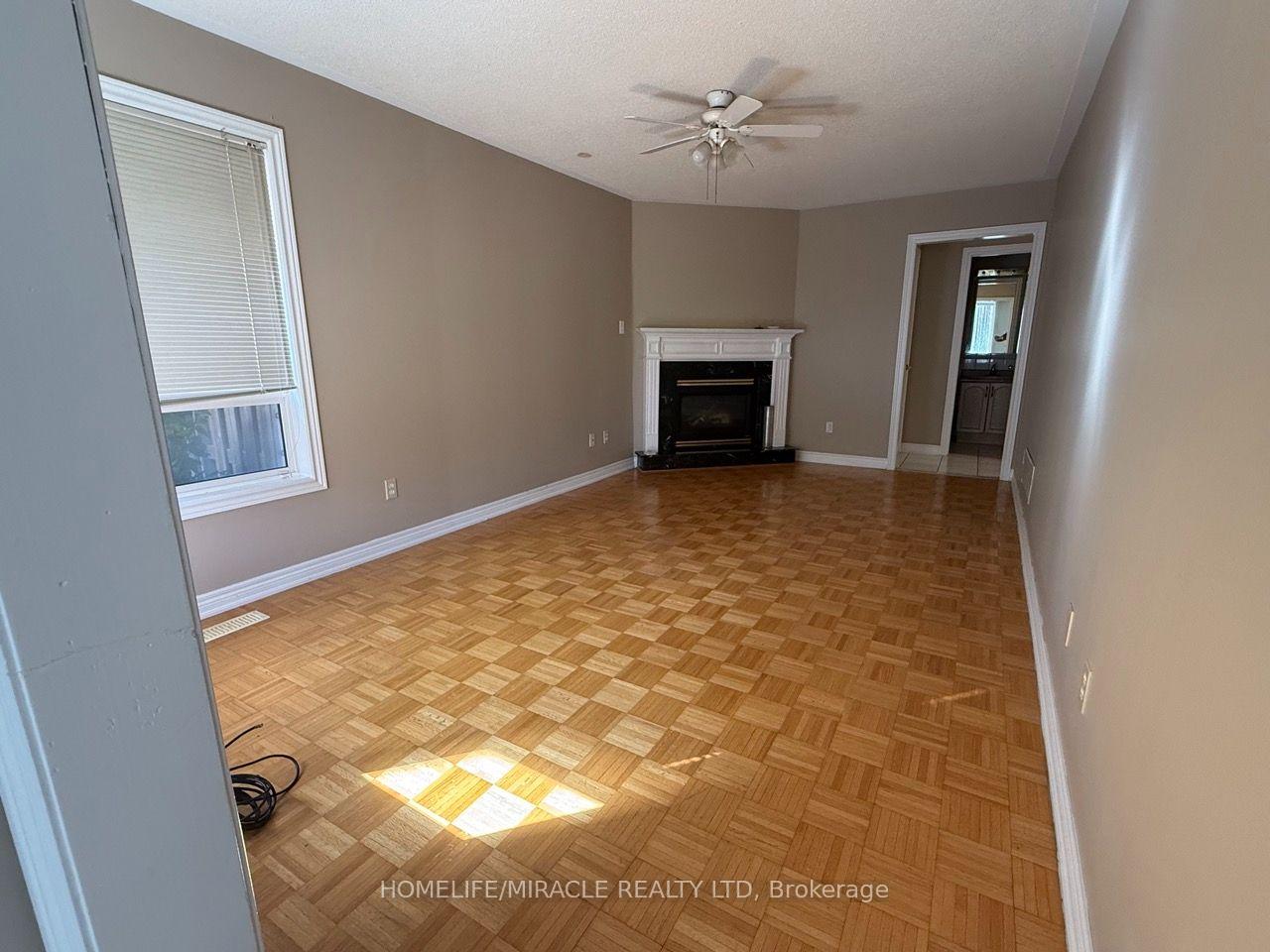 Photo 6 of Unit Lower, 76 Jack Rabbit Crescent, Brampton, Sandringham-Wellington — HOMEH