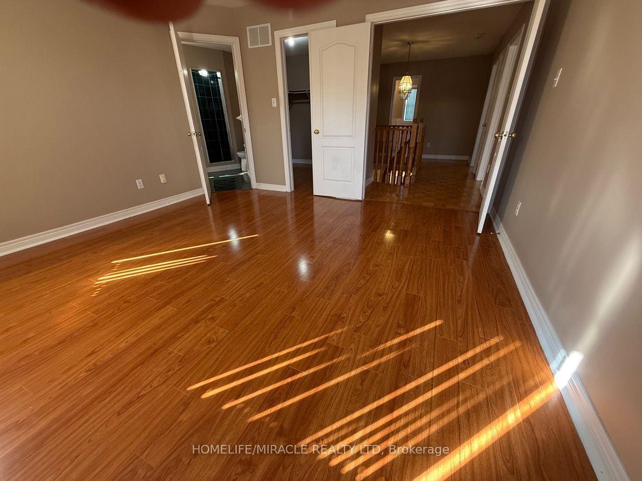 Photo 17 of Unit Lower, 76 Jack Rabbit Crescent, Brampton, Sandringham-Wellington — HOMEH