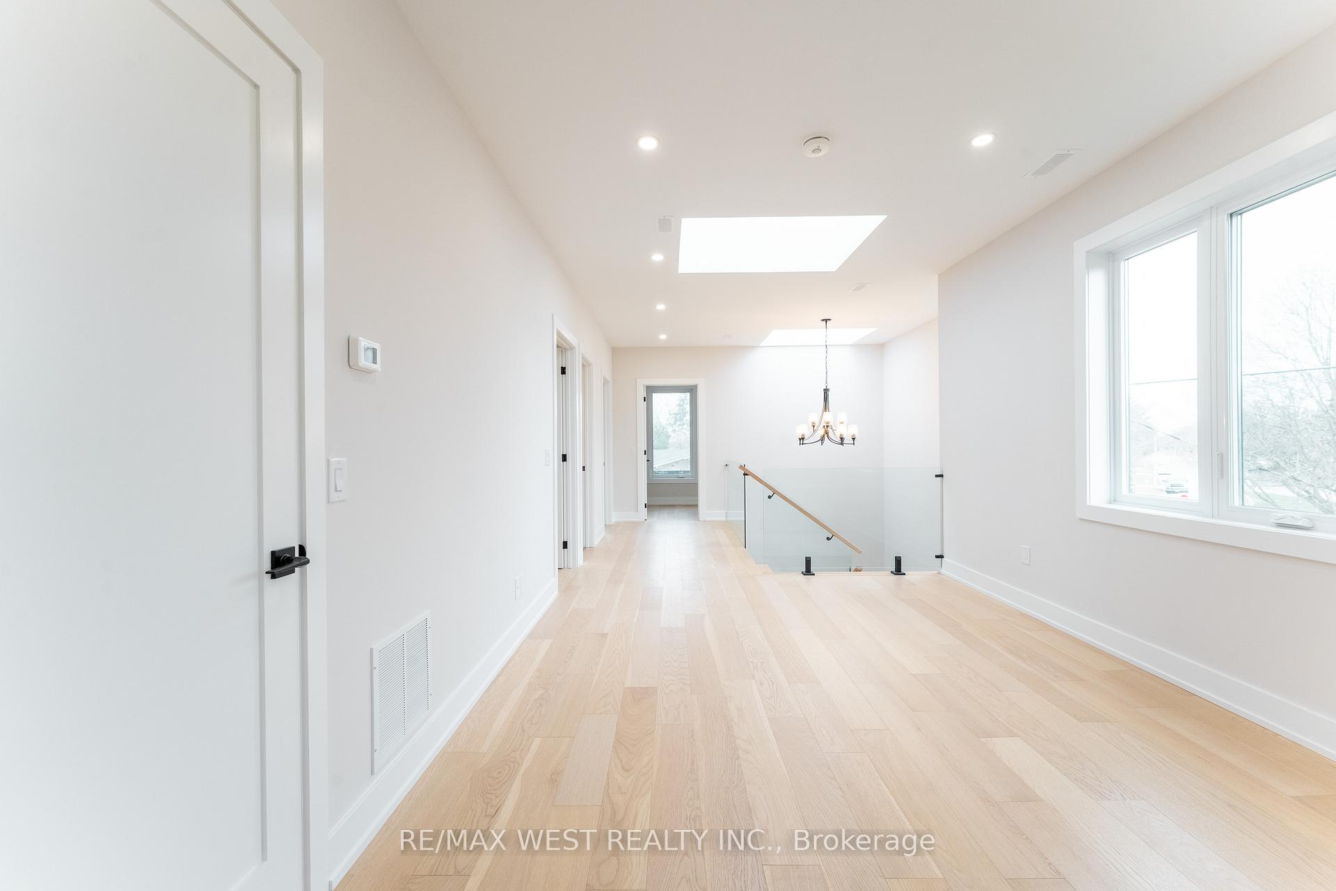 Photo 21 of 185 Riverview Boulevard, St. Catharines, Glendale/Glenridge — HOMEH
