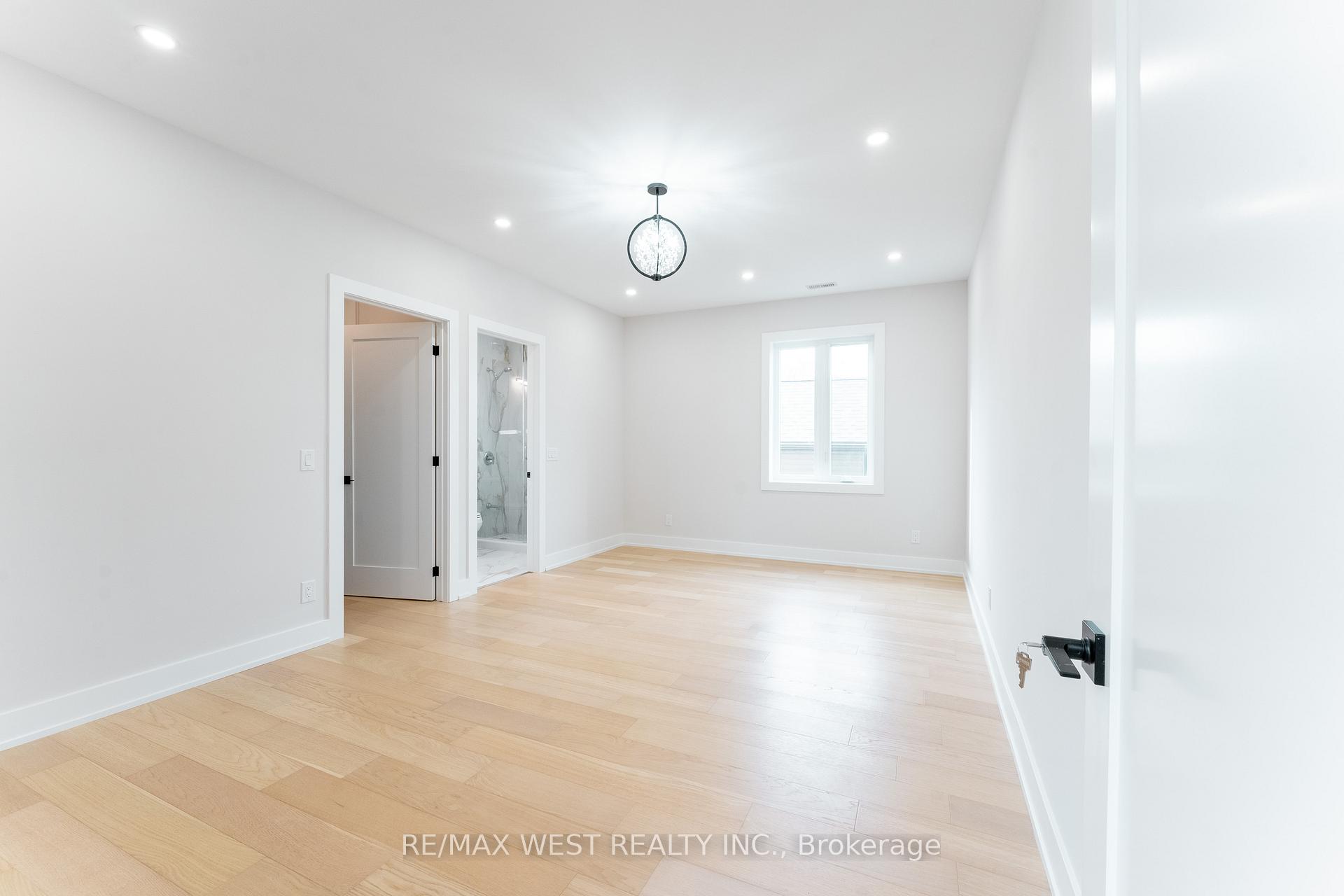 Photo 22 of 185 Riverview Boulevard, St. Catharines, Glendale/Glenridge — HOMEH