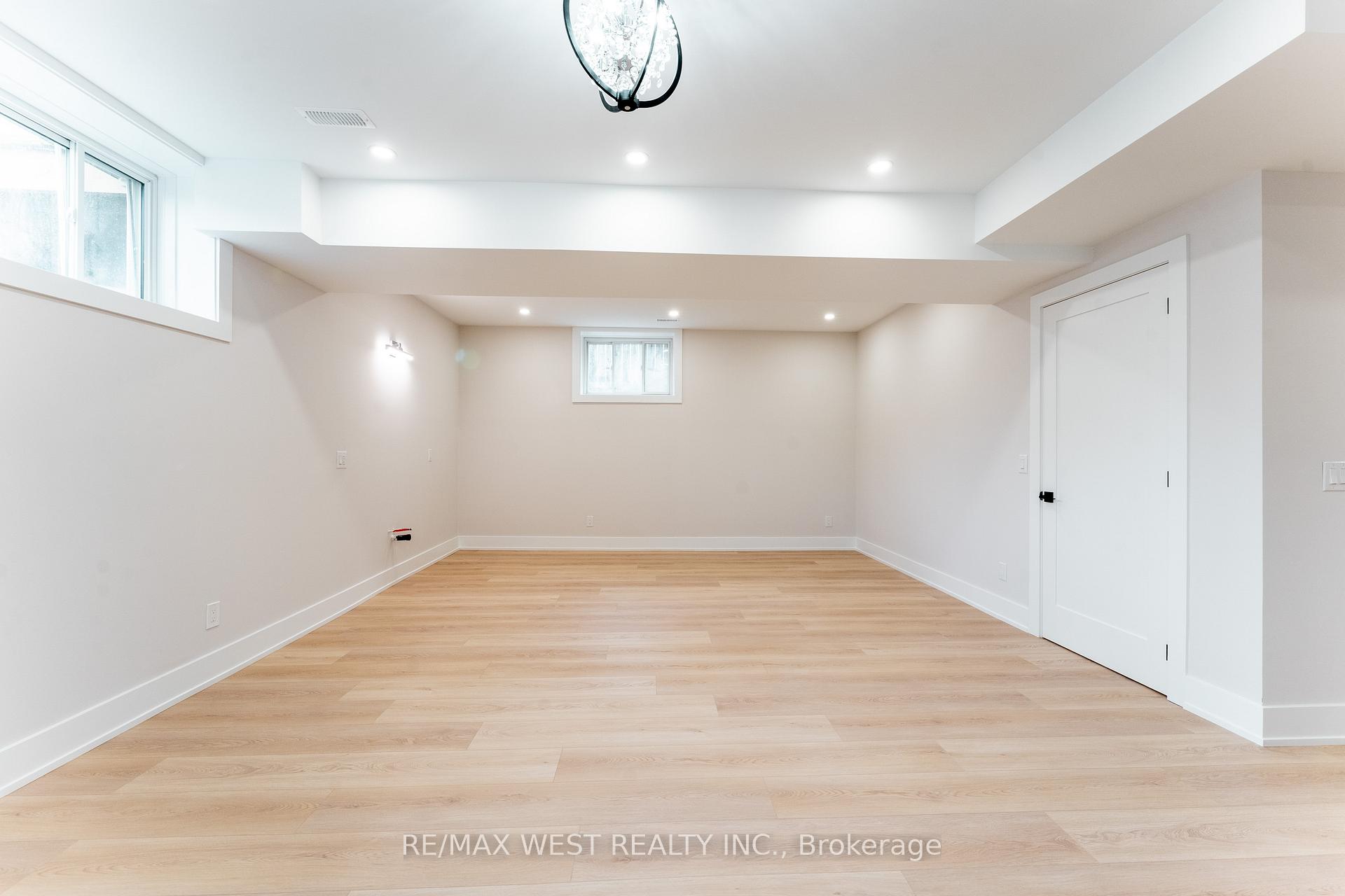Photo 37 of 185 Riverview Boulevard, St. Catharines, Glendale/Glenridge — HOMEH