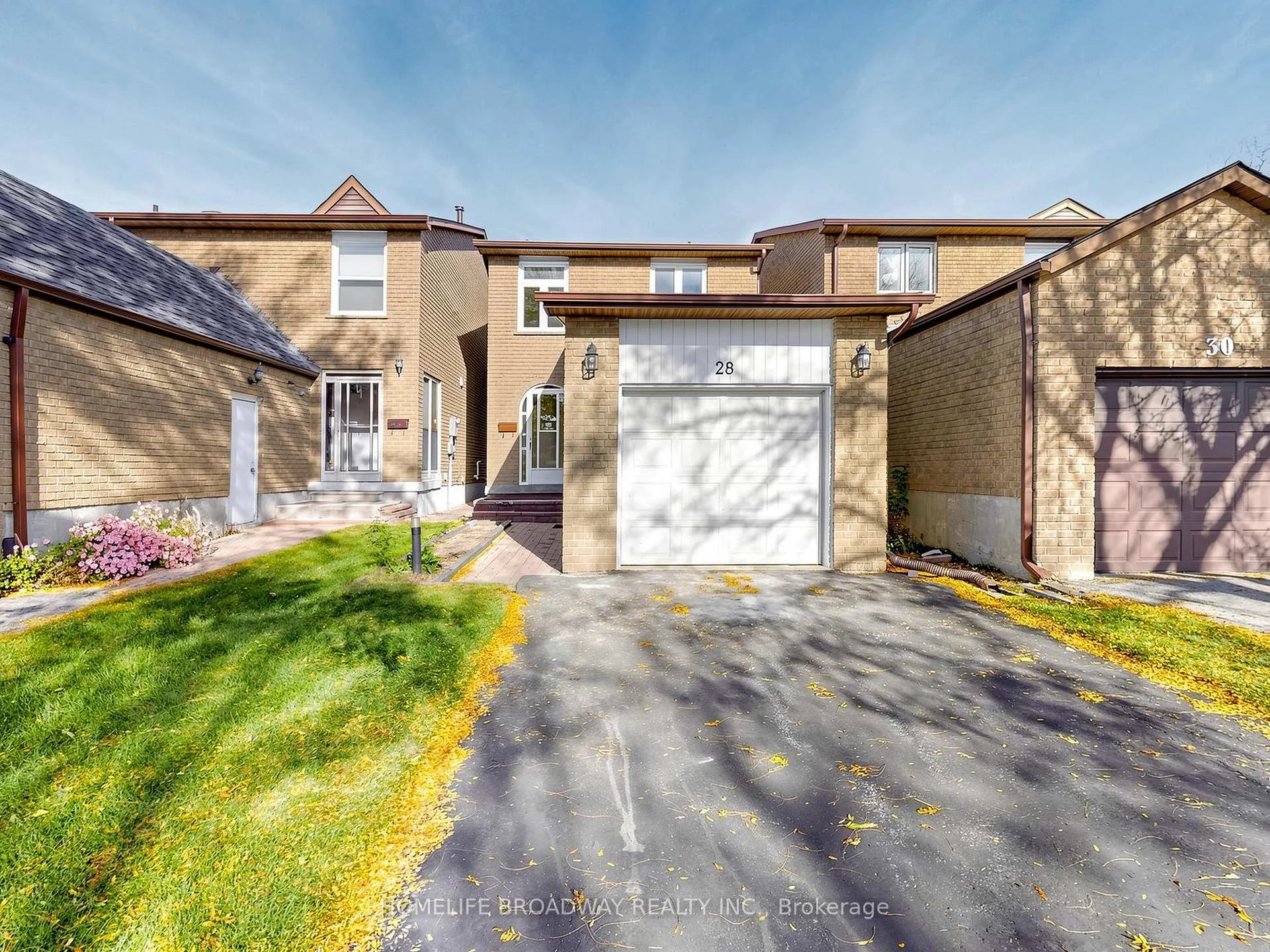 Photo 1 of 28 Appleby Crescent, Markham, Milliken Mills West — HOMEH